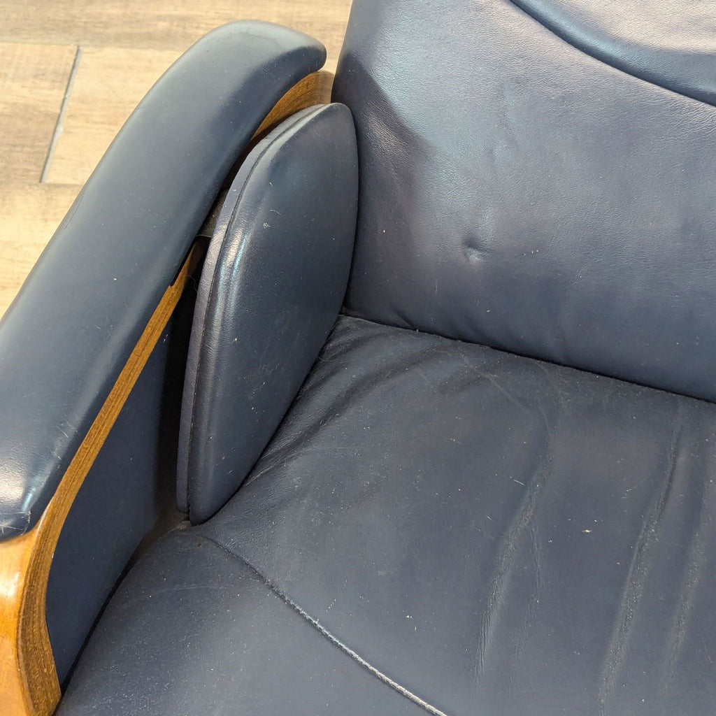 a pair of leather lounge chairs in good condition in london, gb