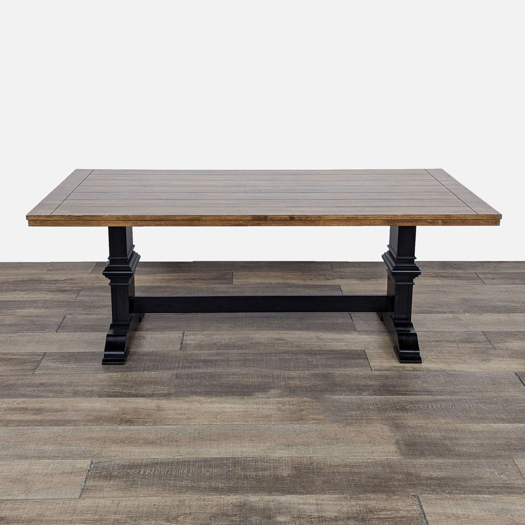 the [ unused0 ] dining table