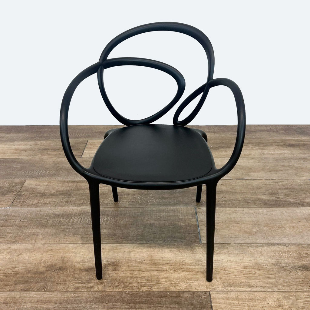 Qeeboo Loop Chair