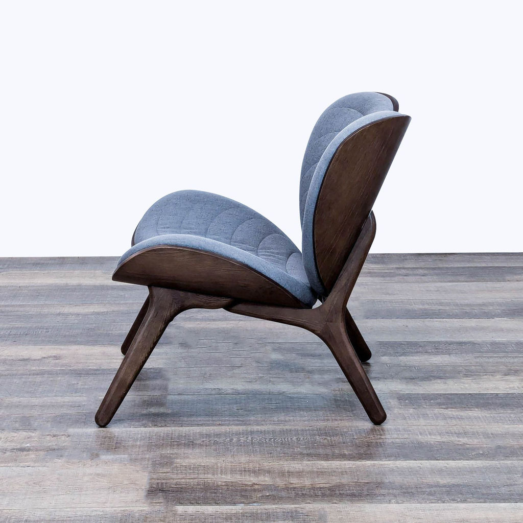 A Conversation Piece Modern Lounge Chair by Umage