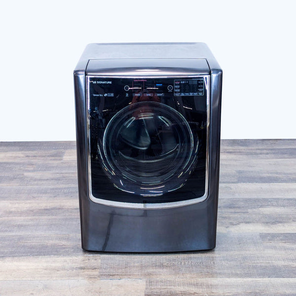 the washing machine is a compact machine that can be used in many different ways.