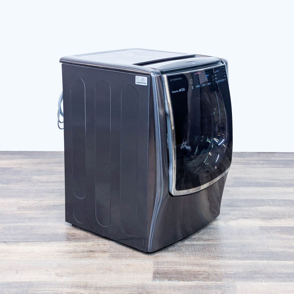 the new washing machine is a compact, compact, compact, and compact.