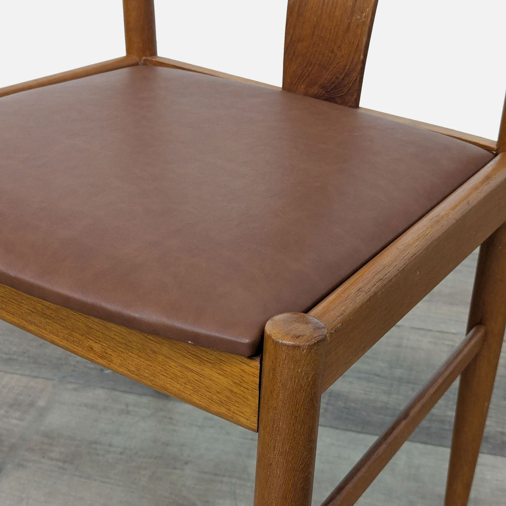 Mid-Century Modern Curved Back Dining Chair