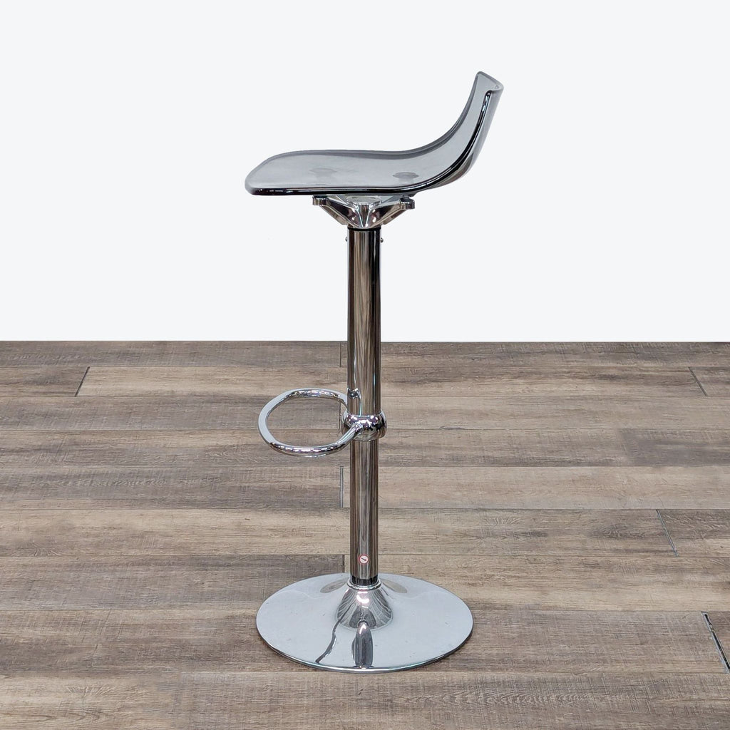 chrome bar stool with a chrome frame