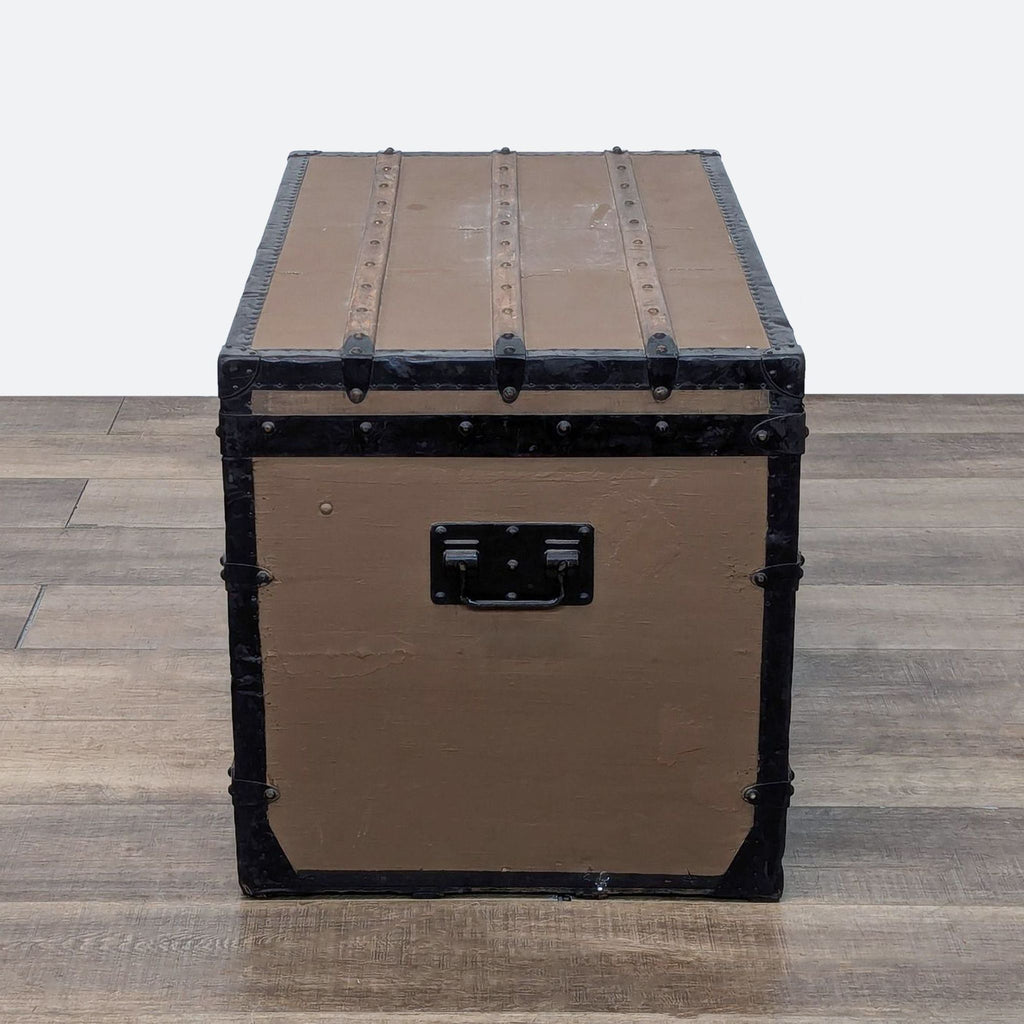 Louis Vuitton Vintage Trunk