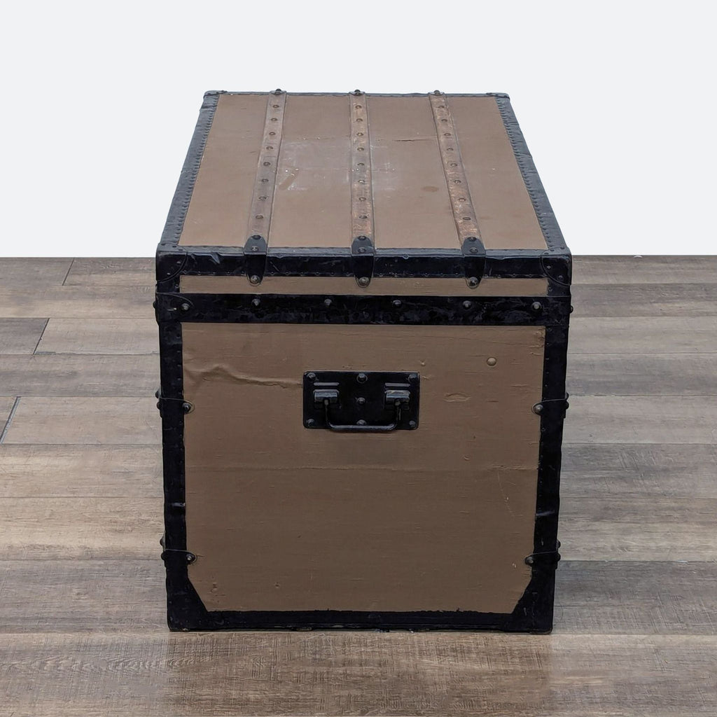 Louis Vuitton Vintage Trunk