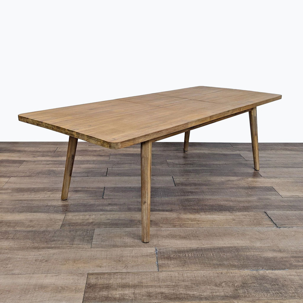 Castlery Seb Extendable Dining Table