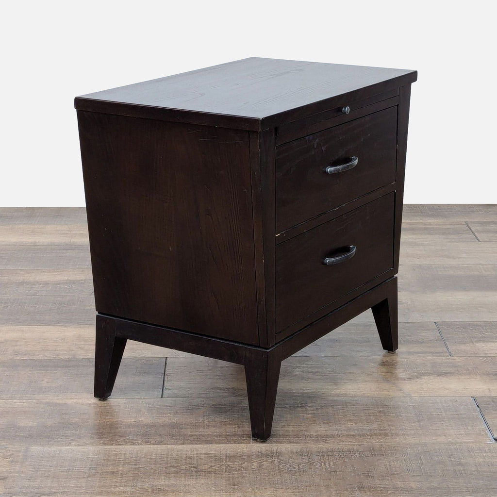 Ethan Allen Horizons Collection Two Drawer Nightstand