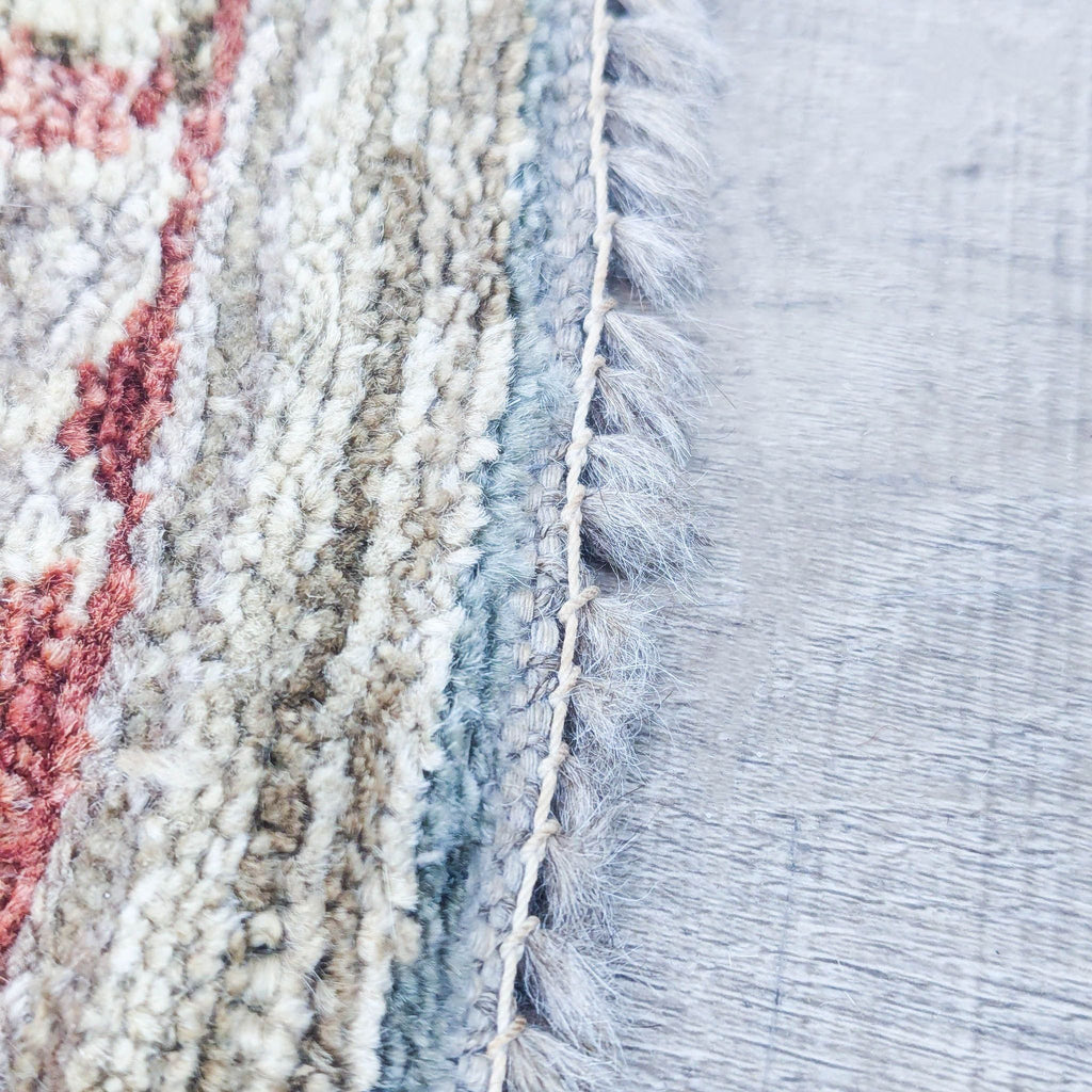 Vintage-Style Wool Floral Area Rug 9’ x 8’