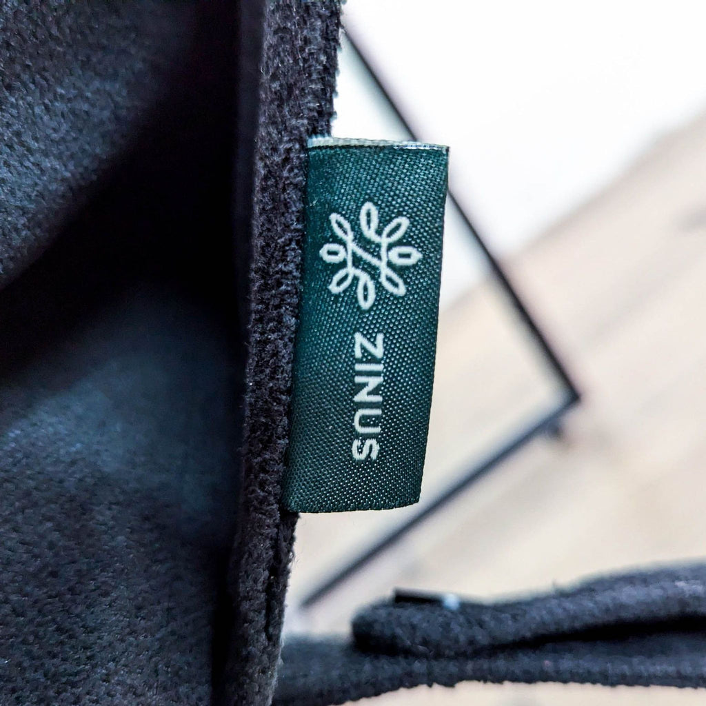 Aidan Modern Sling Chair by Zinus