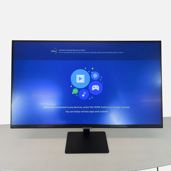 a computer screen with a picture of a penguin on it 