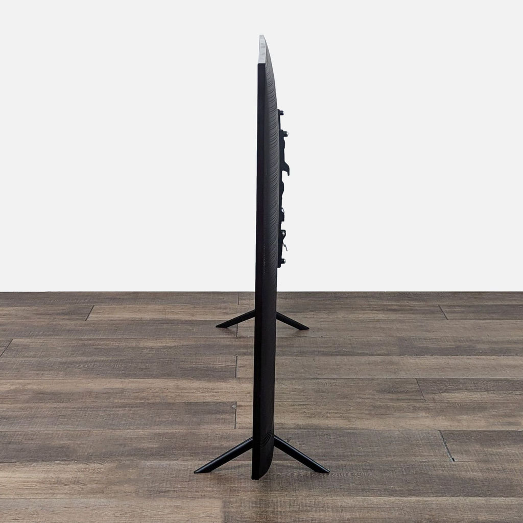 Samsung 85" Flat Screen TV UN85TU8000F