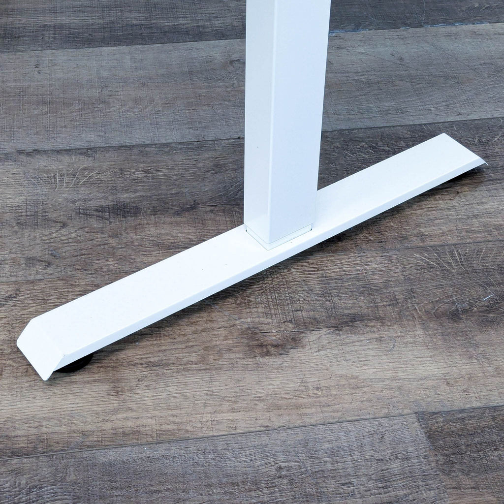 Adjustable Standing Desk with Built-in Cable Management