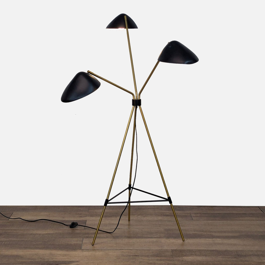 a lamp post with a lamp post with a lamp 