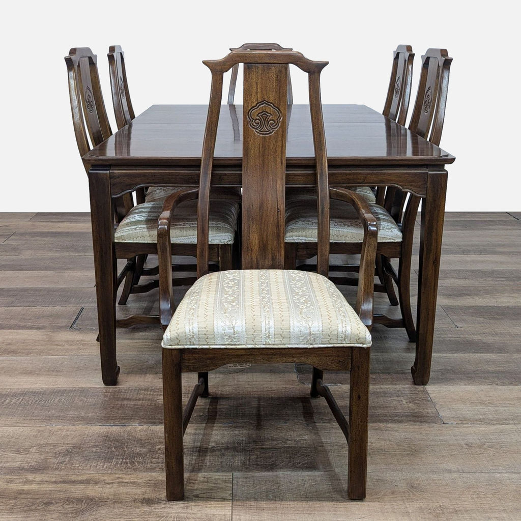Traditional 9-Piece Extendable Dining Table