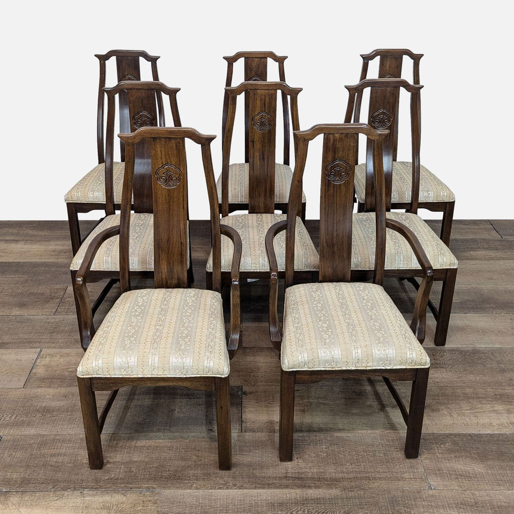 Traditional 9-Piece Extendable Dining Table