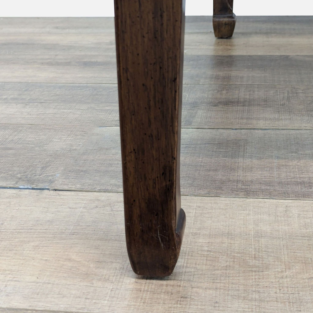 Traditional 9-Piece Extendable Dining Table