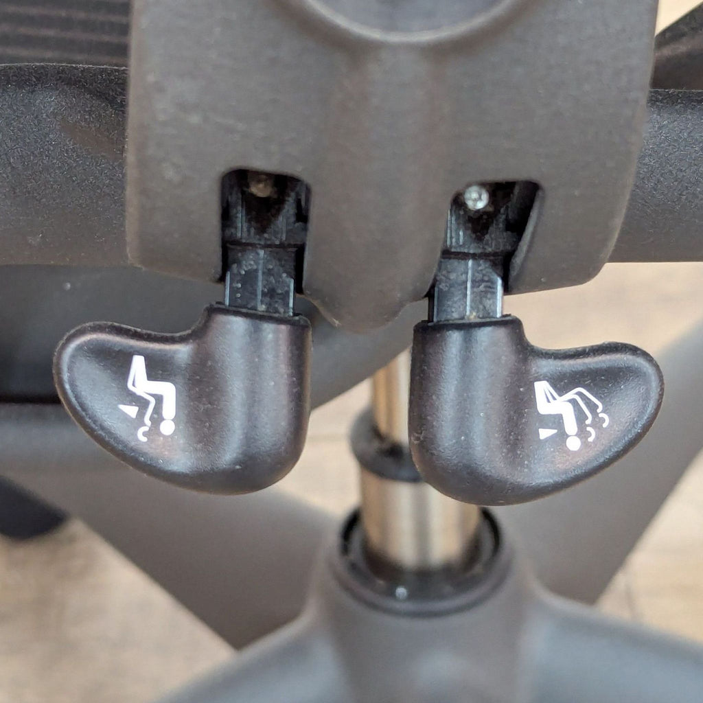 Herman Miller Aeron Ergonomic Mesh Office Chair