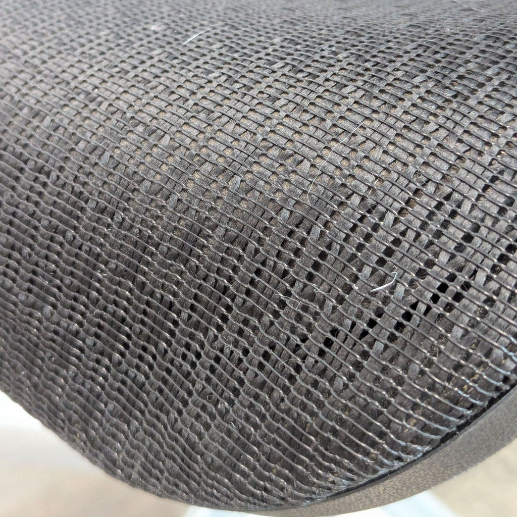 Staples Hyken Adjustable Mesh Office Chair