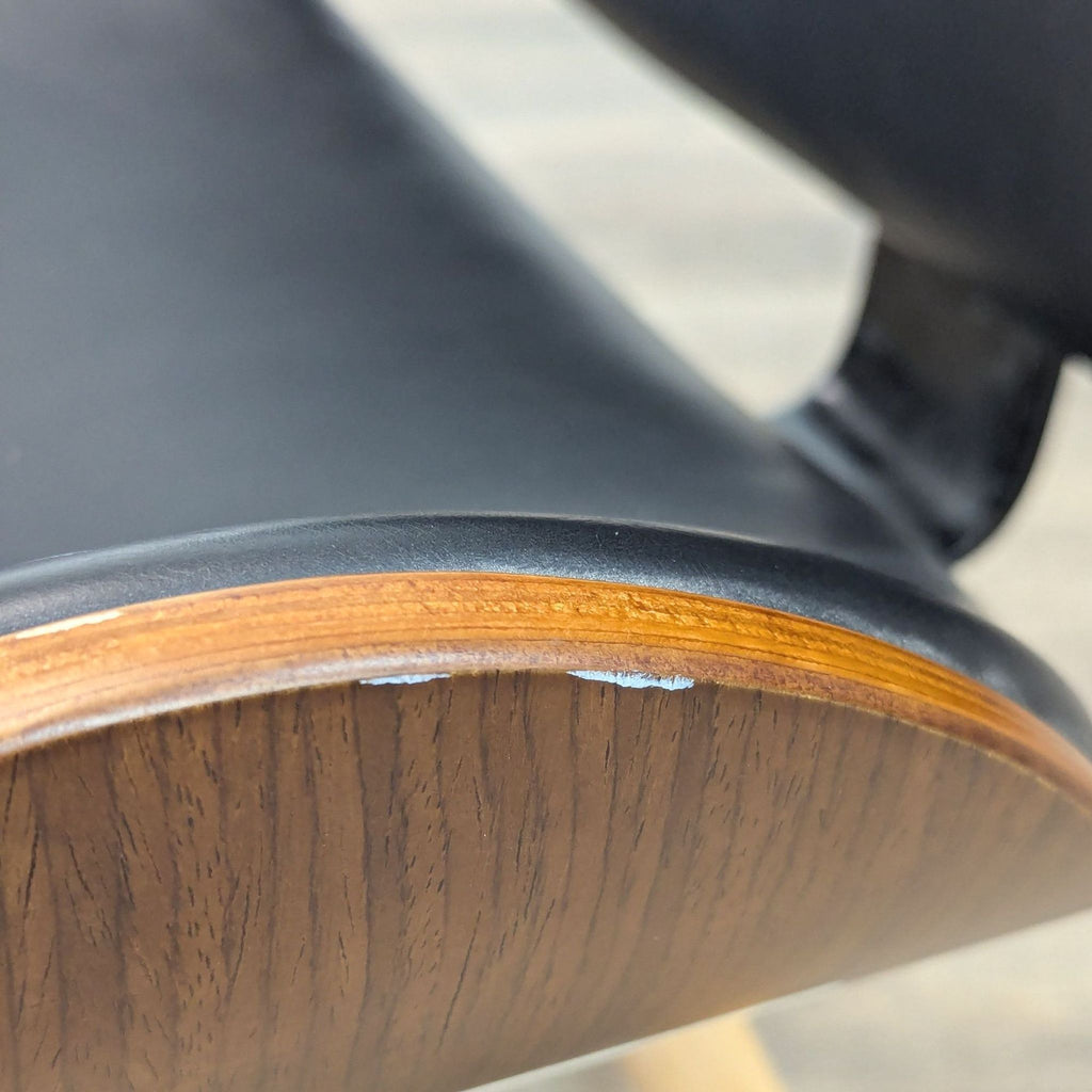 Belleze Avalon Mid-Century Modern Style Bar Stool