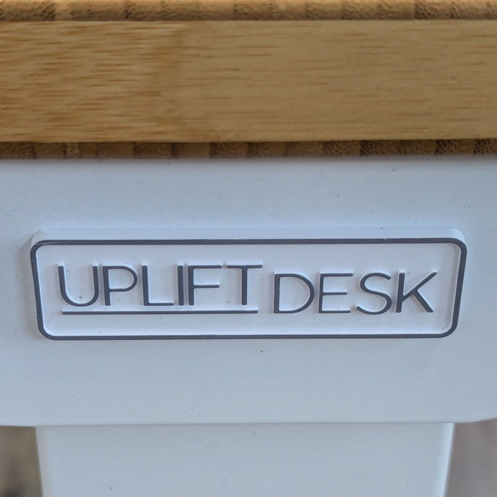 Uplift V2 Adjustable Standing Desk