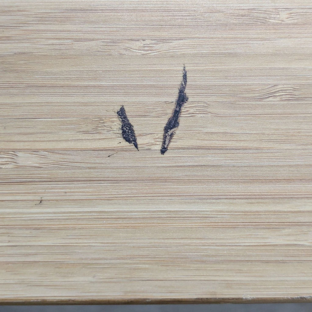 Uplift V2 Adjustable Standing Desk