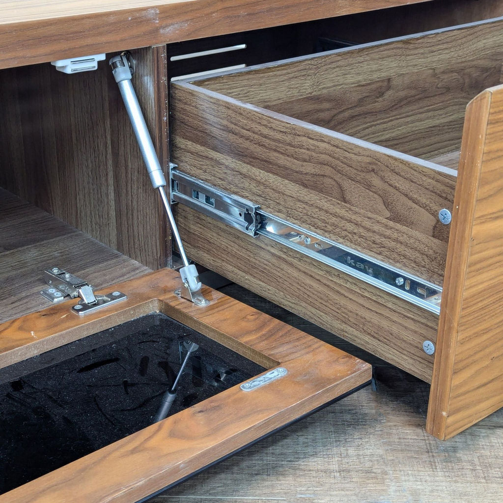 B-Modern Media Console