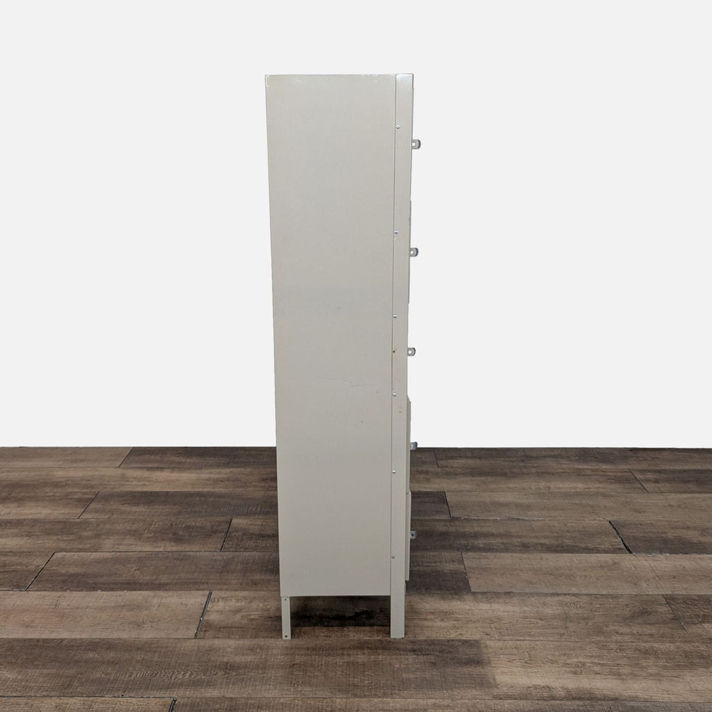 Tennsco 5 High Box Locker