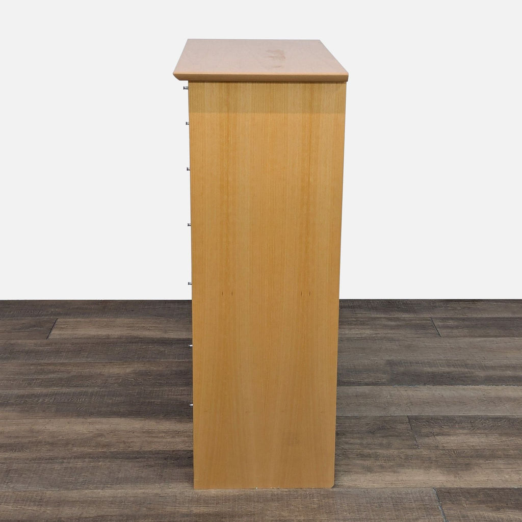 Modern 7-Drawer Chest