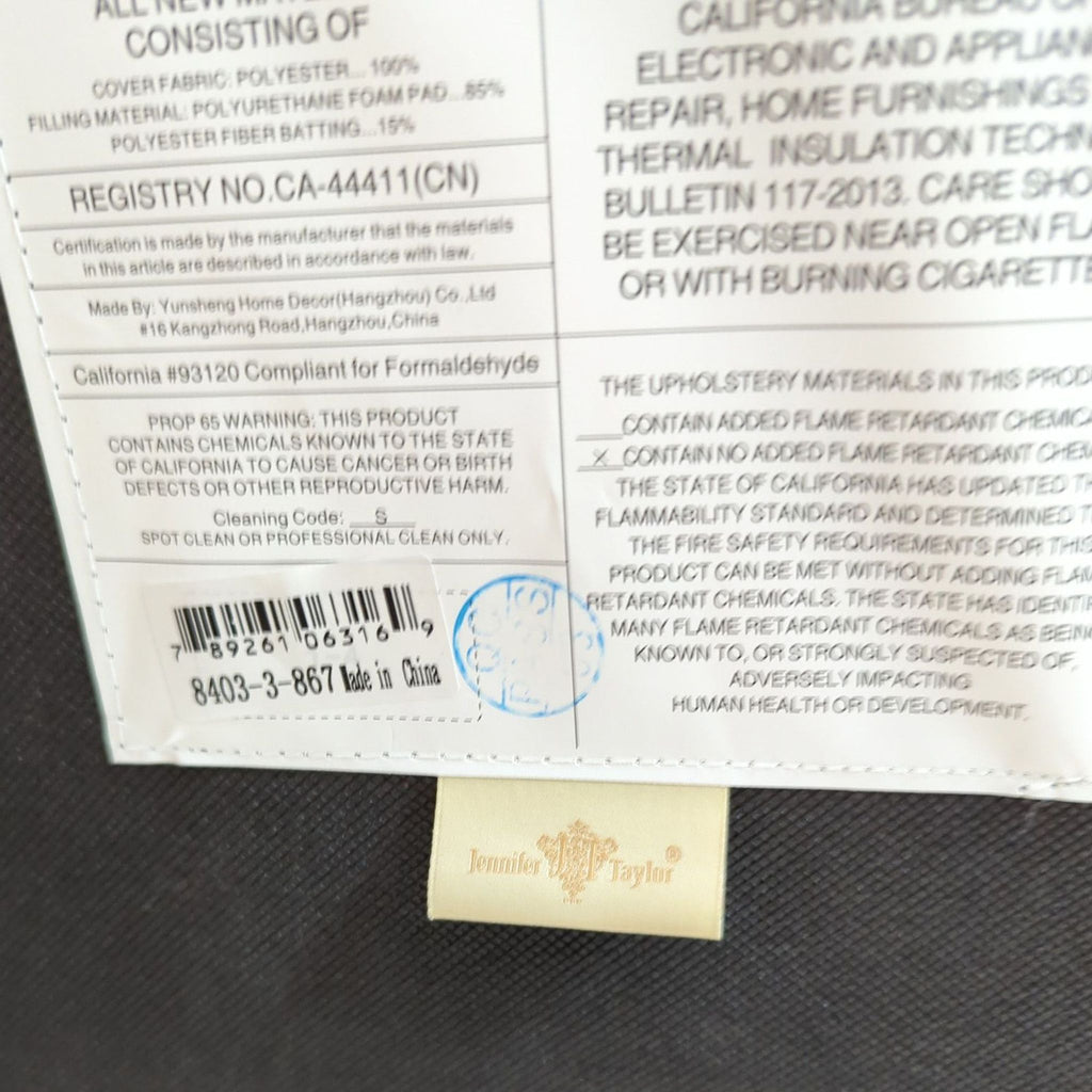 Jennifer Taylor Home Jack 84" Modern Tuxedo Tufted Sofa