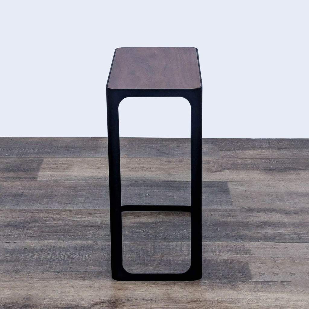 Yamazaki Frame Accent Table
