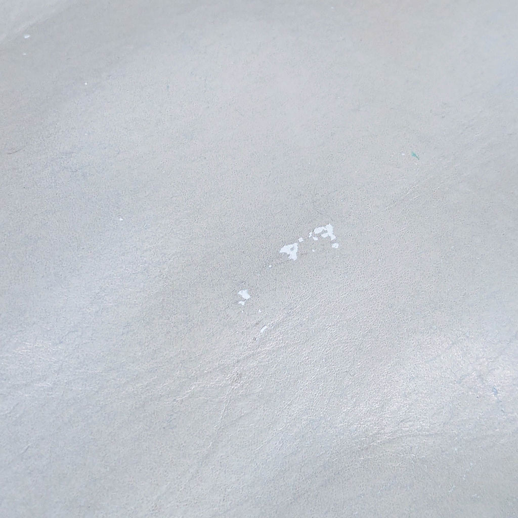 Contemporary Leather Swivel Oversized Lounge Chair