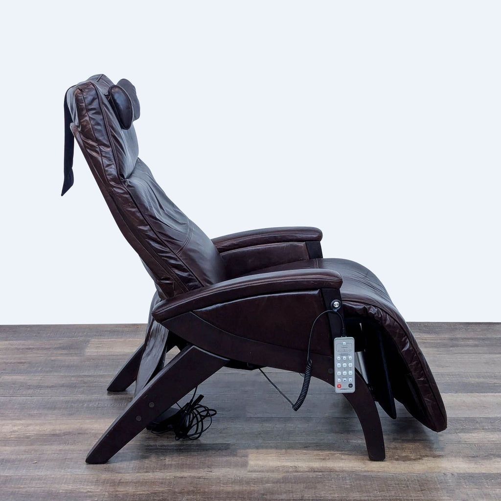 Svago Newton Heated Zero Gravity Chair with Massage