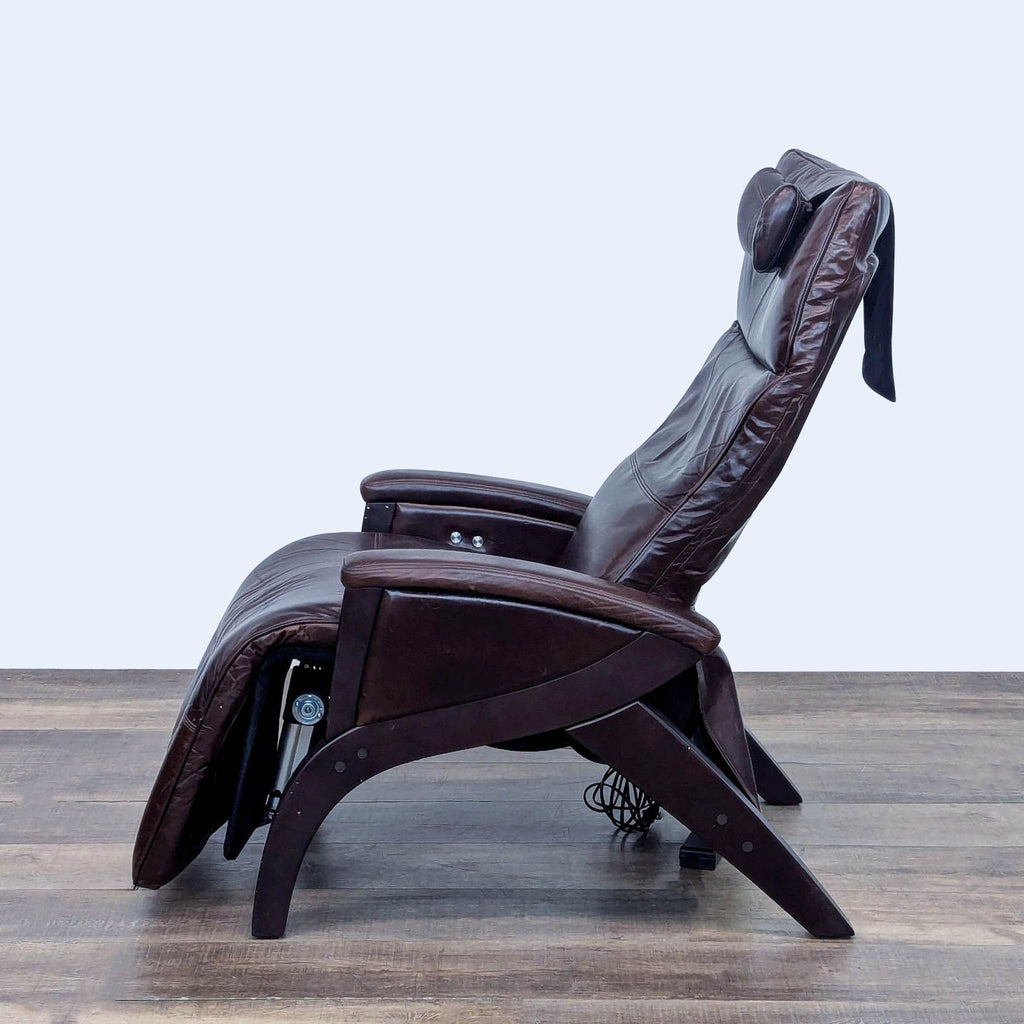 Svago Newton Heated Zero Gravity Chair with Massage