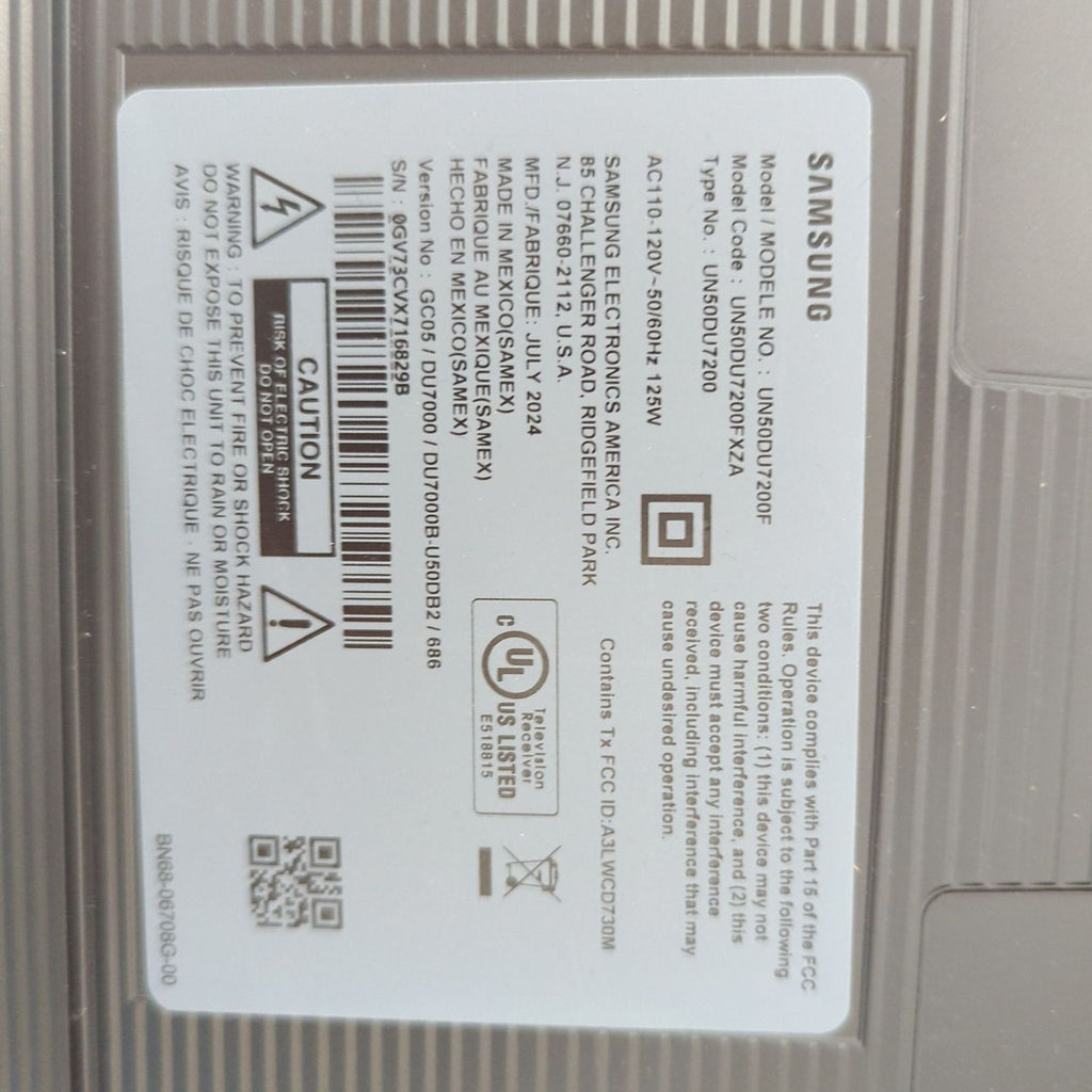 Samsung 55" Smart LED TV - Sleek and Modern