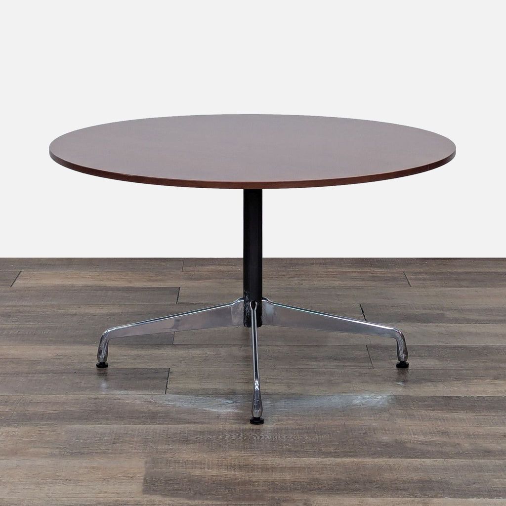 Herman Miller Eames Round Dining Table