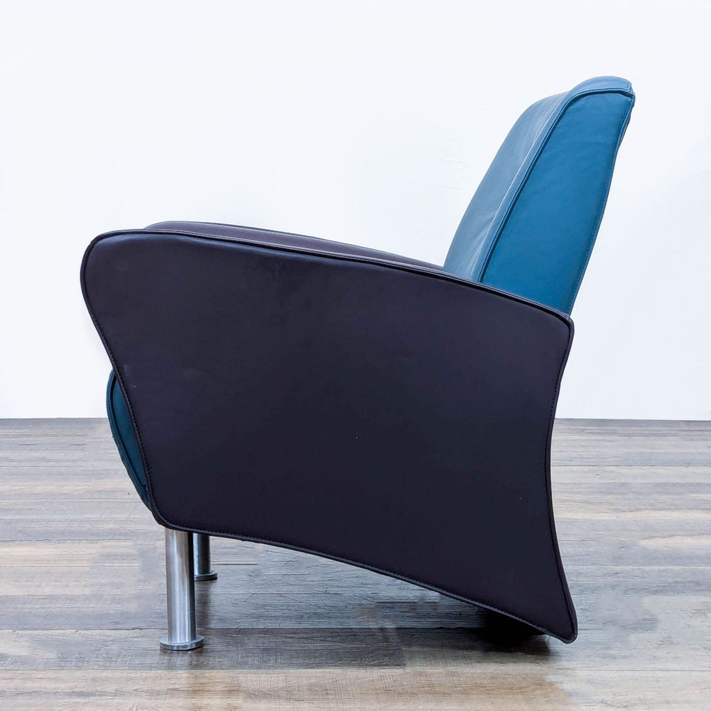 VIA Inc Modern Leather Lounge Chair