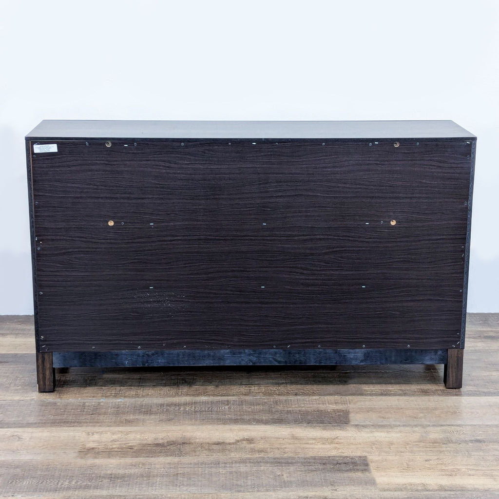 Living Spaces Willow Creek II 6-Drawer Dresser