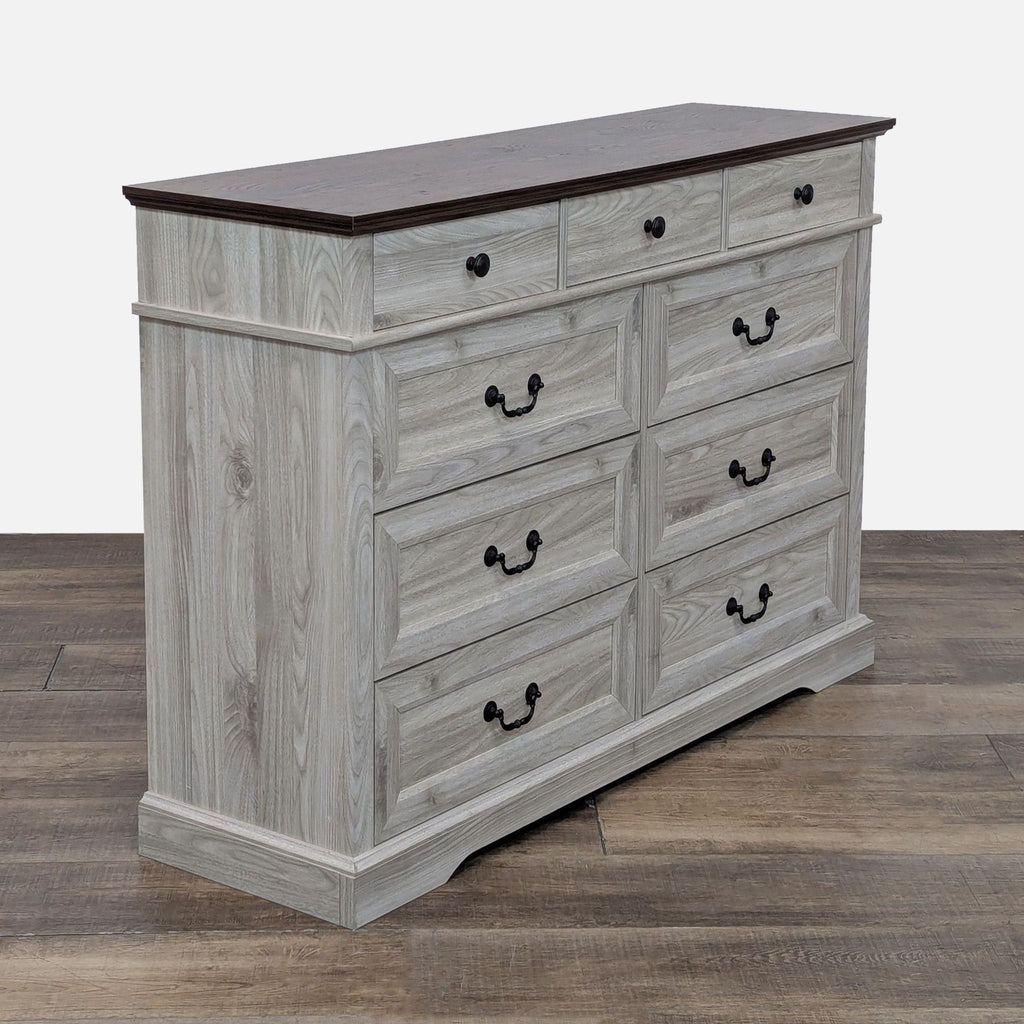 Linsay Home Traditional 9-Drawer Farmhouse Style Dresser