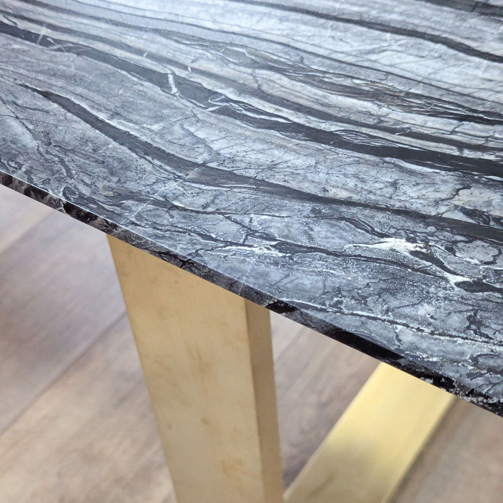 Nuevo Living Catrine Dining Table