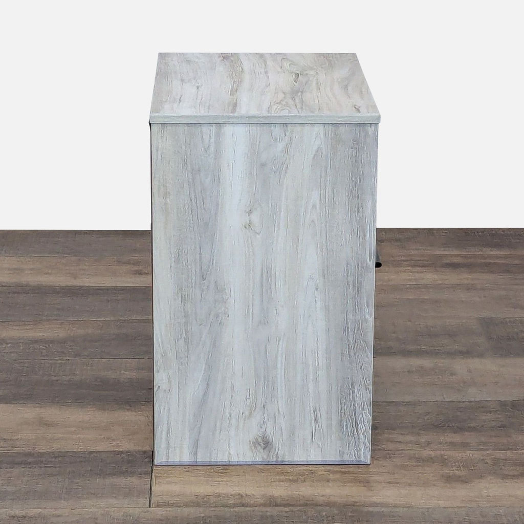 Ashley Furniture Baystorm Nightstand