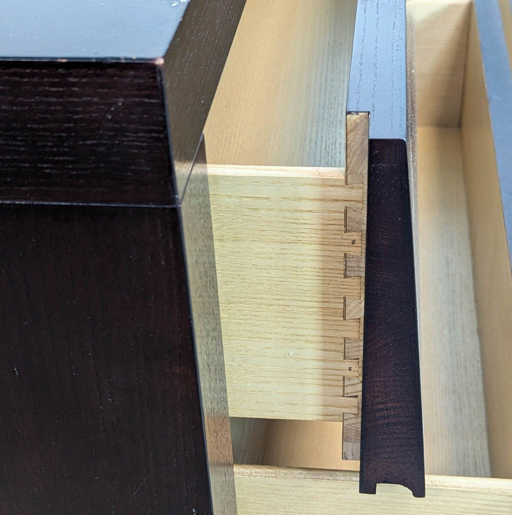 Ethan Allen 6-Drawer Contemporary Dresser