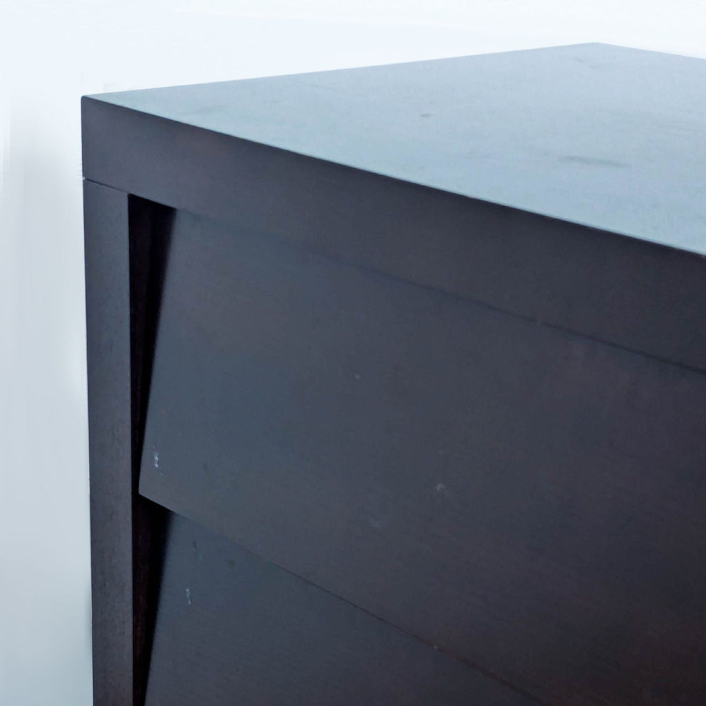 Ethan Allen 6-Drawer Contemporary Dresser