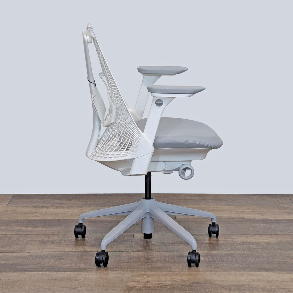 Herman Miller Sayl Chair in Fog