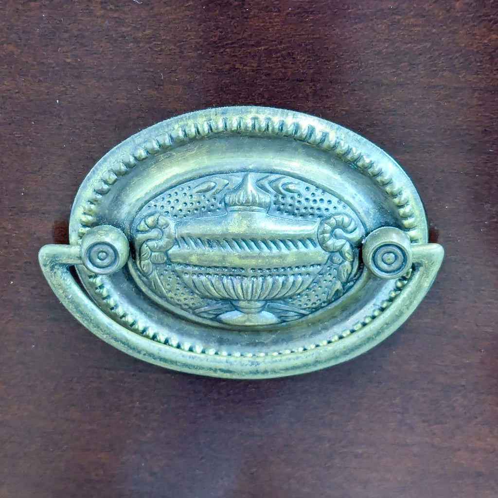 Bombay Company Classic 4 Drawer Chest in a Mahogany Finish