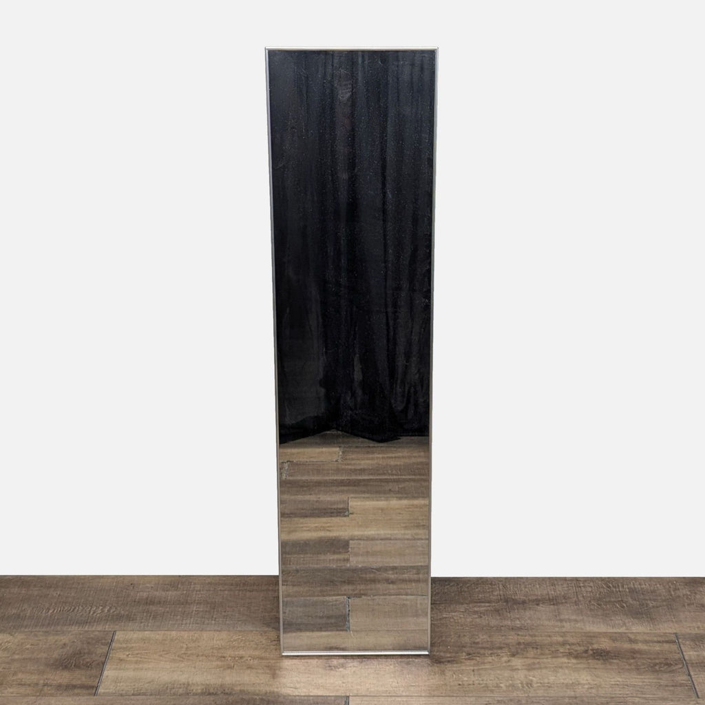 Free-Standing Mirror