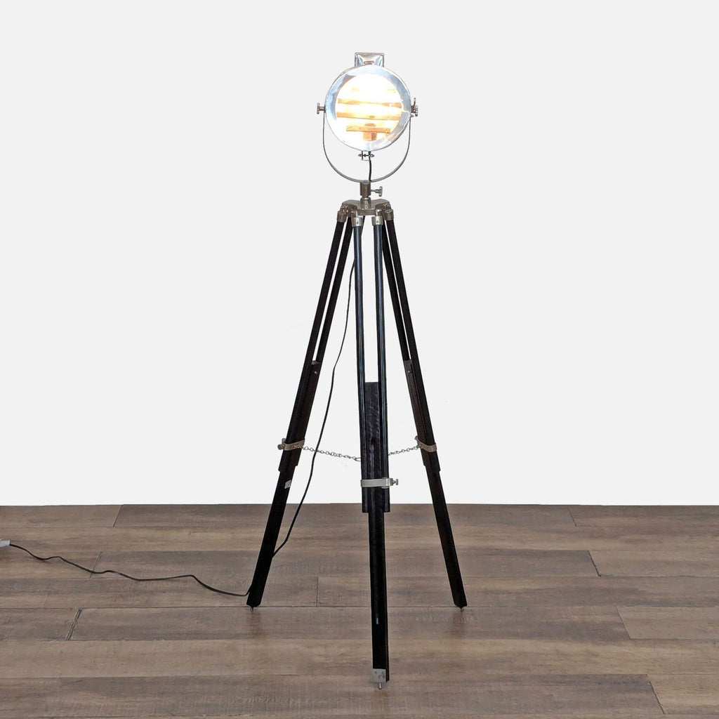Studio Tripod Industrial Floor Lamp