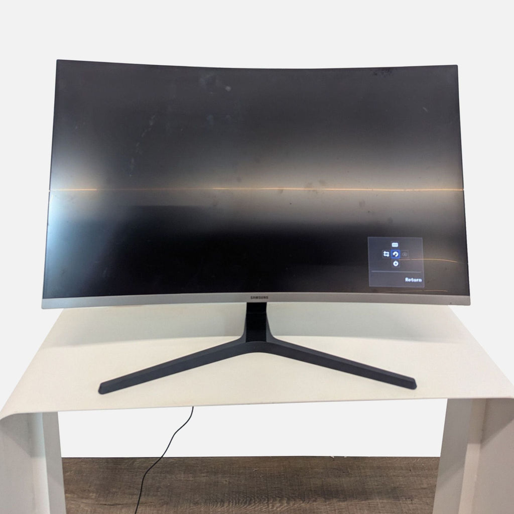 Samsung Curved Monitor – 32" Display