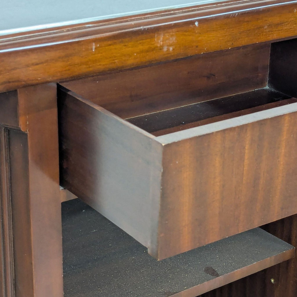 Thomasville Bogart Collection "El Morocco" Home Bar