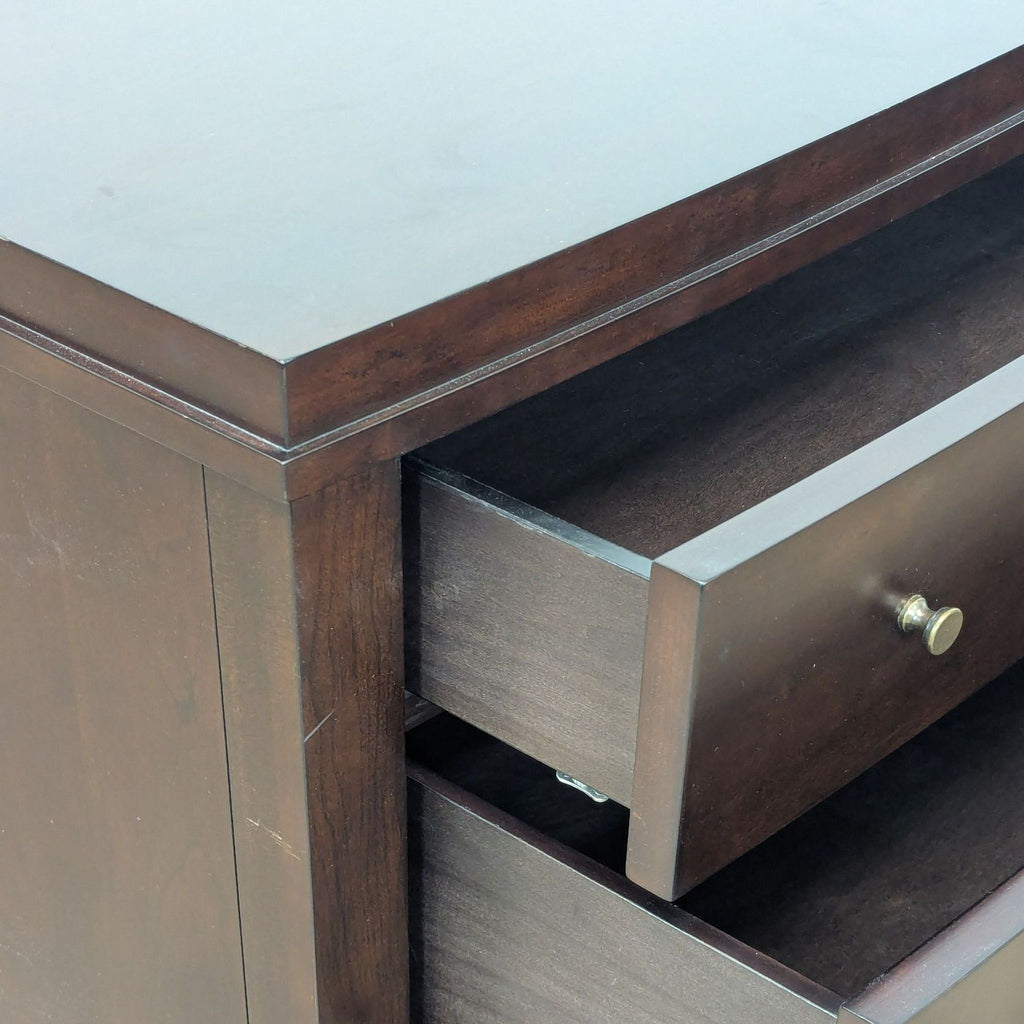 Crate and Barrell Transitional 6 Drawer Dresser